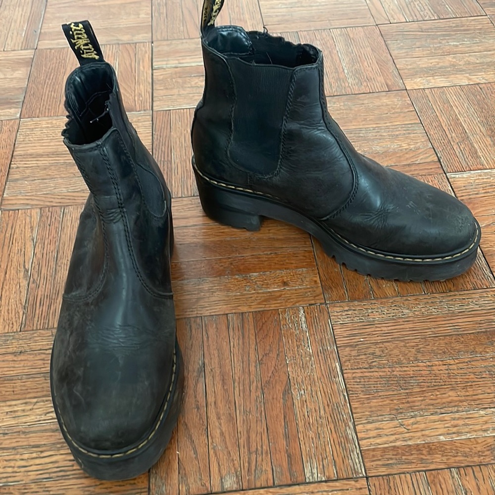 Doc Martin black Chelsea boots